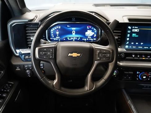 Used 2024 Chevrolet Silverado 3500 High Country w/ High Country Premium Package AWD/4WD image 18