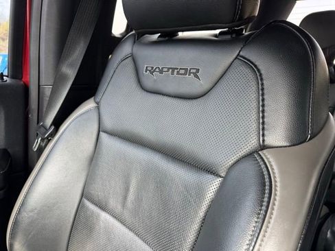 Used 2018 Ford F150 Raptor w/ Equipment Group 802A Luxury image 55