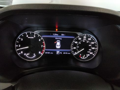 Used 2025 Nissan Sentra SV FWD image 16