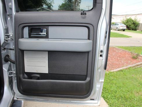 Used 2014 Ford F150 XLT w/ Equipment Group 302A Luxury AWD/4WD image 33
