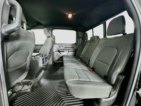 Used 2023 RAM 1500 Big Horn AWD/4WD image 26
