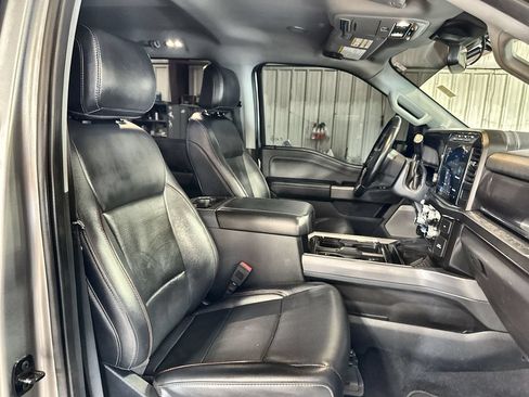 Used 2024 Ford F250 Lariat w/ Lariat Ultimate Package AWD/4WD image 30