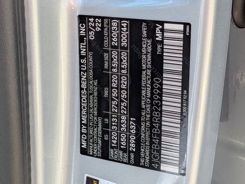 Certified 2024 Mercedes-Benz GLE 350 4MATIC w/ Winter Package image 37