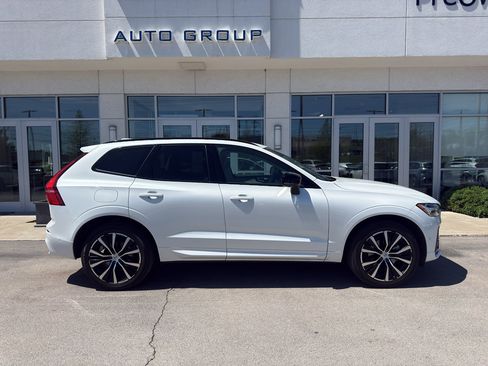 Used 2023 Volvo XC60 B5 Plus w/ Protection Package Premier image 2