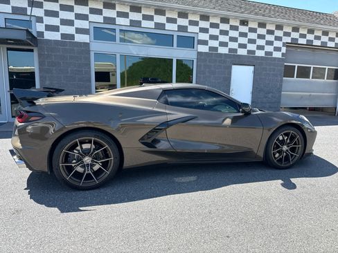 Used 2021 Chevrolet Corvette Stingray Preferred Conv w/ Z51 Performance Package RWD image 3