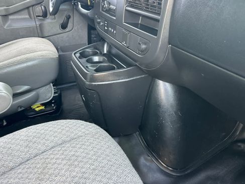 Used 2019 Chevrolet Express 3500 Van 139 w/ Driver Convenience Package image 16