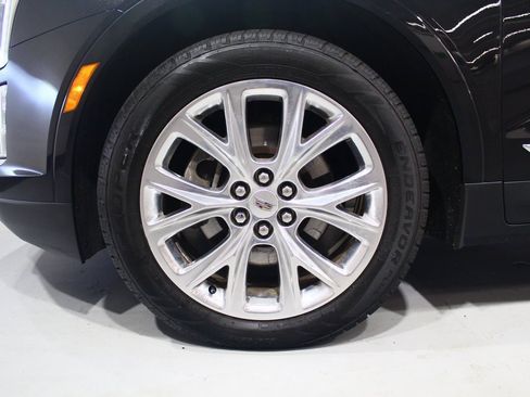 Used 2017 Cadillac XT5 Platinum image 17