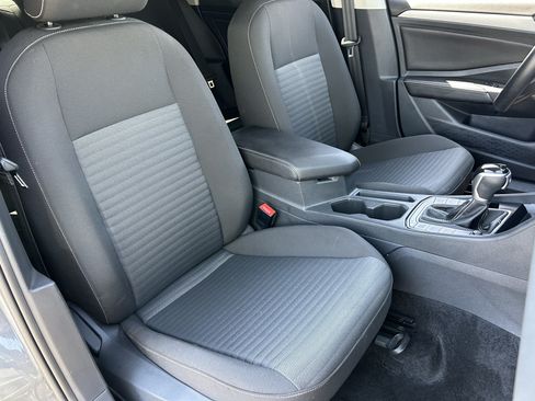 Used 2025 Volkswagen Jetta S FWD image 8