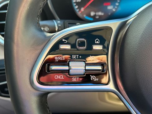 Certified 2021 Mercedes-Benz GLC 300 image 29