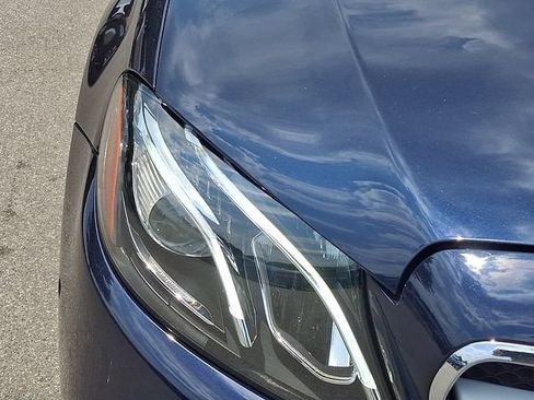 Used 2020 Mercedes-Benz E 450 4MATIC Wagon image 11