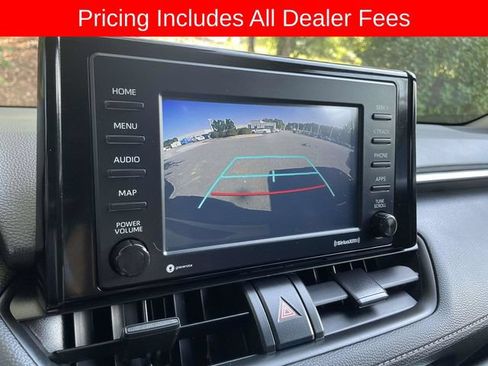 Used 2022 Toyota RAV4 LE FWD image 31