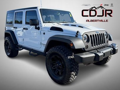 Used 2015 Jeep Wrangler Unlimited Rubicon w/ Connectivity Group