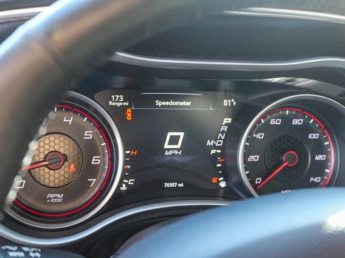 Used 2017 Dodge Charger SXT w/ Plus Group image 33