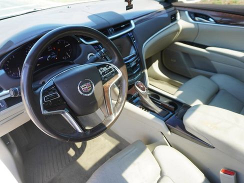 Used 2013 Cadillac XTS Luxury w/ Driver Awareness Package FWD image 15