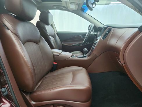 Used 2017 INFINITI QX50 AWD w/ Premium Plus Package image 28