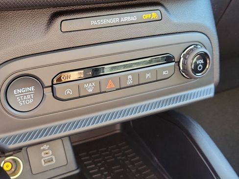 New 2025 Ford Bronco Sport Outer Banks w/ Outer Banks Tech Package+ AWD/4WD image 29