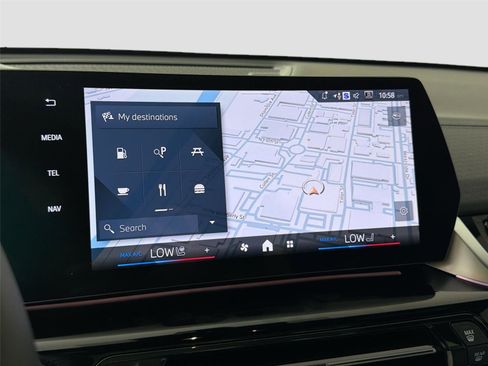 New 2026 BMW X2 xDrive28i w/ Technology Package AWD/4WD image 12