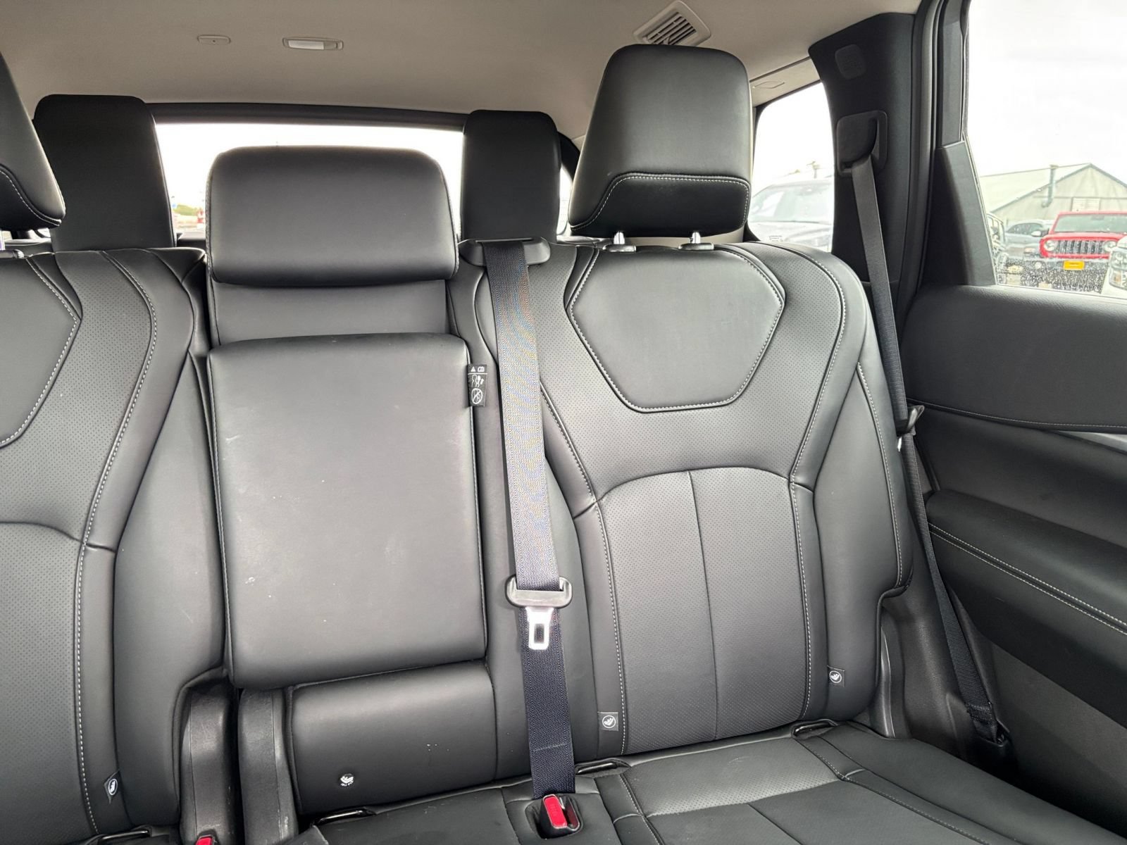 Used 2026 INFINITI QX60 Luxe AWD/4WD image 41