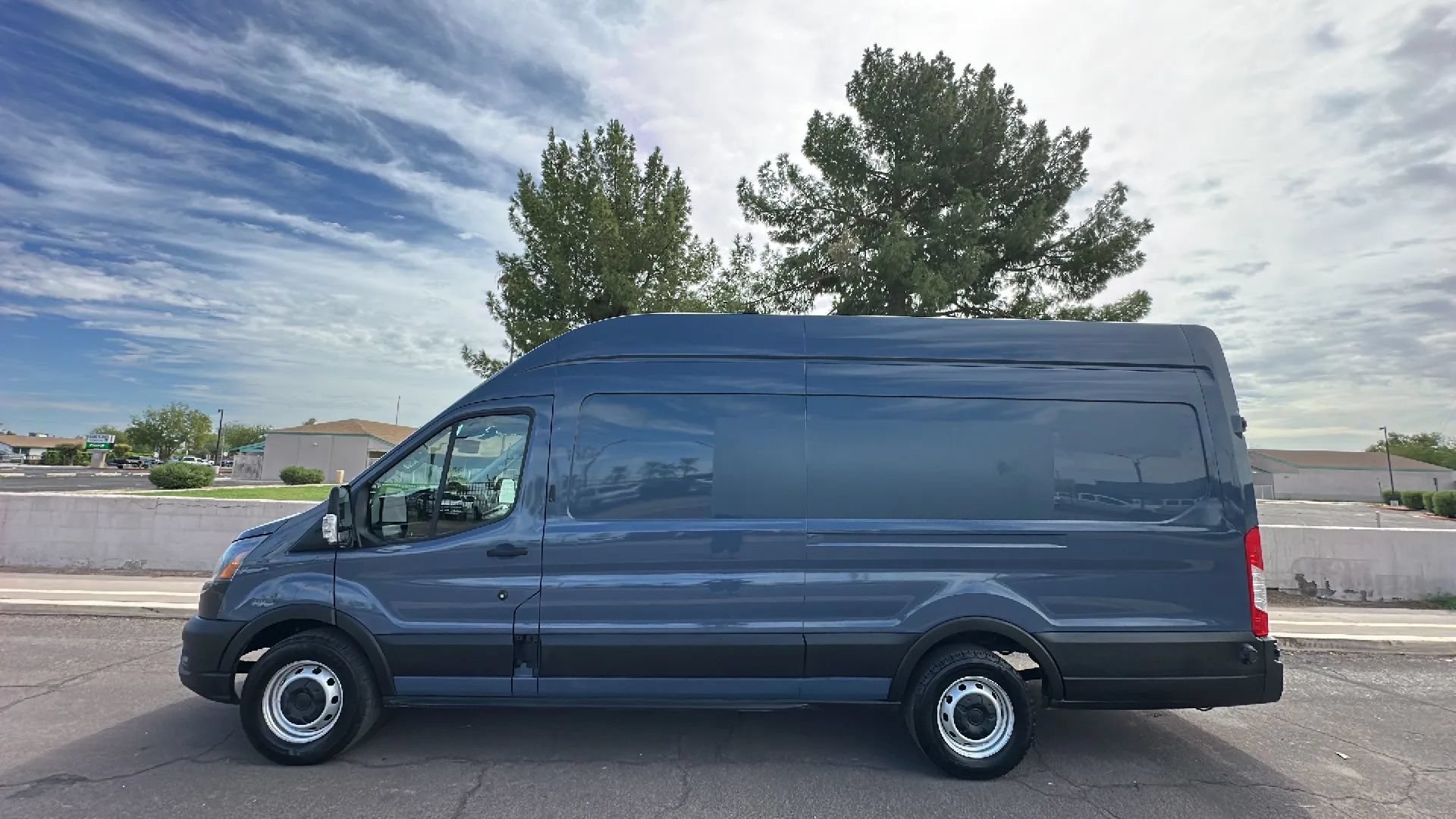 Used 2020 Ford Transit 250 148 High Roof Extended RWD image 1