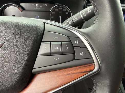 Certified 2022 Cadillac XT5 Premium Luxury image 30