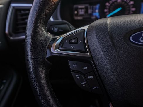 Used 2023 Ford Edge Titanium image 26