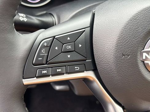 New 2025 Nissan Sentra SV w/ SV Premium Package image 27