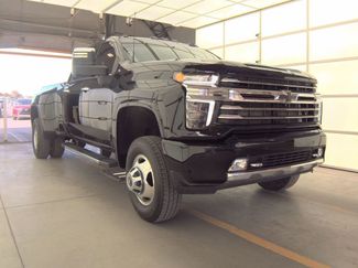 Used 2021 Chevrolet Silverado 3500 High Country video 1