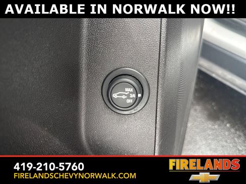 Certified 2019 Chevrolet Equinox LT w/ Driver Convenience Package image 13