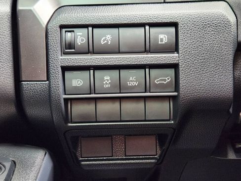 Used 2026 Toyota 4Runner TRD Off-Road Premium AWD/4WD image 13