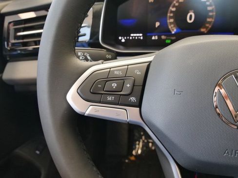 New 2026 Volkswagen Jetta SE image 23