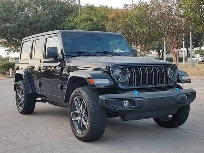 Used 2024 Jeep Wrangler Unlimited w/ Convenience Group