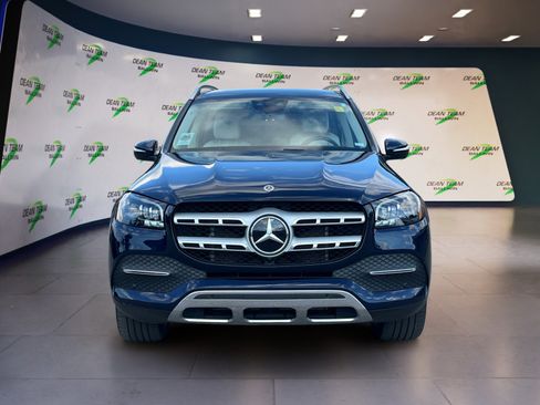 Used 2022 Mercedes-Benz GLS 450 4MATIC image 2