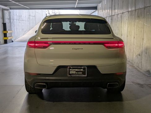 Certified 2023 Porsche Cayenne Coupe image 8