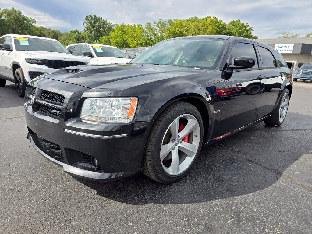 Used 2008 Dodge Magnum SRT8 w/ SRT Option Group III RWD image 3