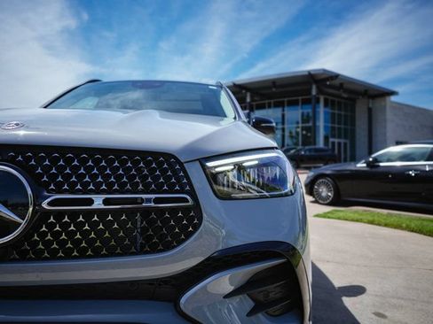 Used 2024 Mercedes-Benz GLE 350 4MATIC image 6