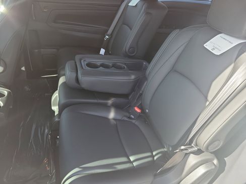 New 2026 Honda Odyssey EX-L image 13