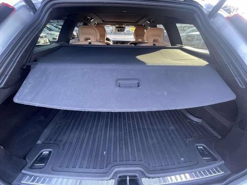Used 2020 Volvo V90 T6 Cross Country AWD/4WD image 10