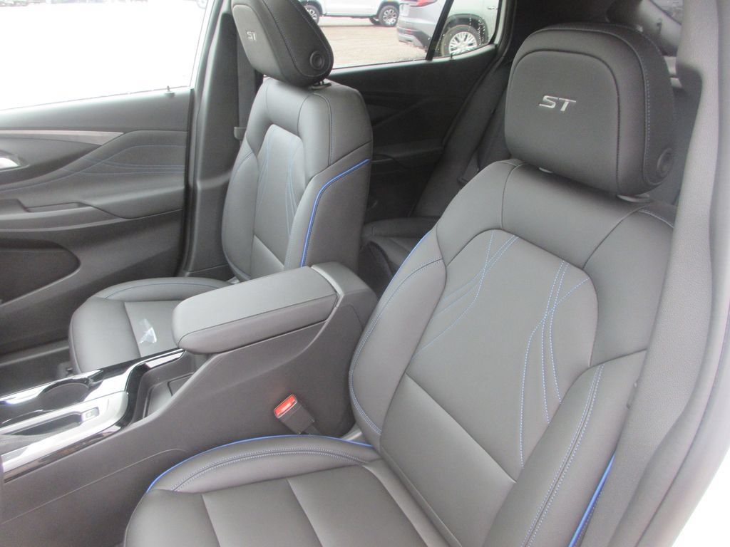 New 2026 Buick Envista Sport Touring w/ Convenience I Package FWD image 11