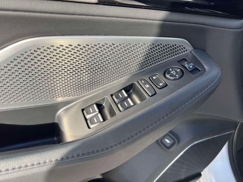 Used 2023 Acura MDX SH-AWD image 19