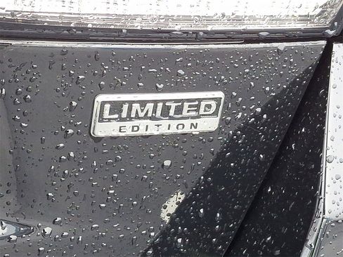 Used 2024 Mitsubishi Outlander Sport LE image 32