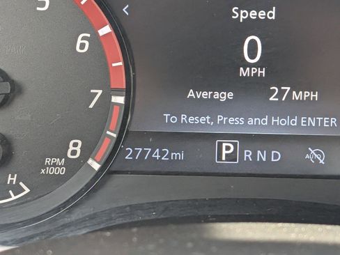 Used 2024 Nissan Frontier PRO-4X w/ Technology Package image 19