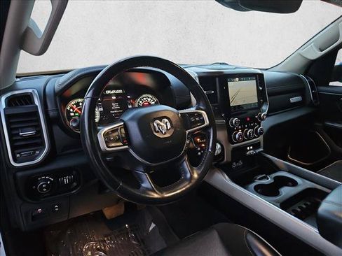Used 2022 RAM 1500 Laramie AWD/4WD image 10