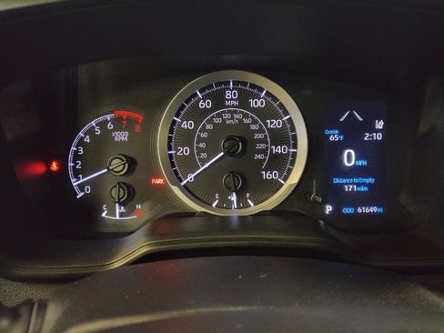 Used 2022 Toyota Corolla LE image 23