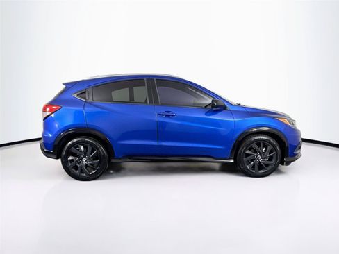 Used 2022 Honda HR-V Sport image 9