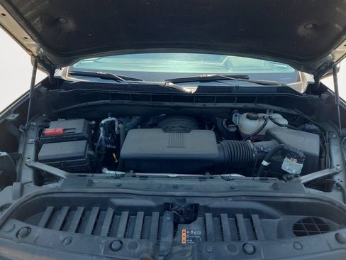 Used 2025 Chevrolet Silverado 1500 LT AWD/4WD image 18