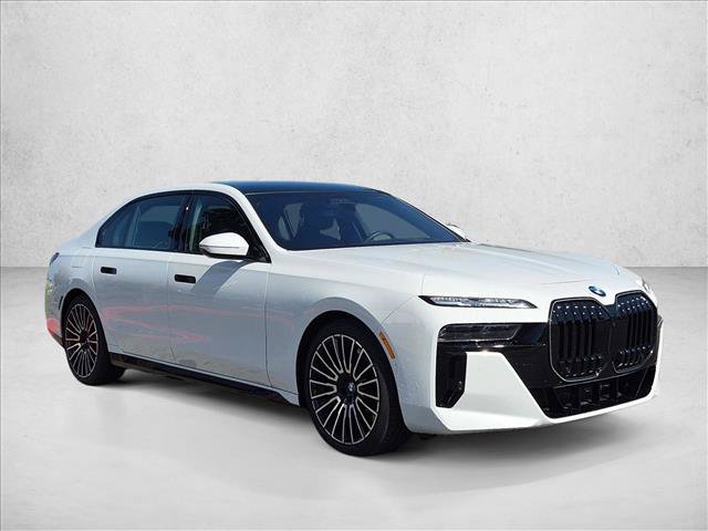 Used 2026 BMW 740i RWD image 7