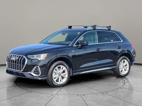 Used 2023 Audi Q3 2.0T Premium Plus w/ Premium Plus Package AWD/4WD image 2