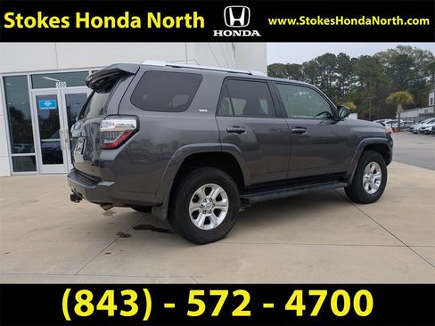 Used 2014 Toyota 4Runner SR5 image 4