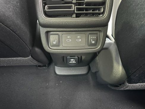 New 2026 Nissan Leaf Platinum+ w/ Cargo Package (Platinum+) image 5