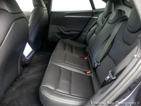 Used 2023 Tesla Model S AWD/4WD image 14